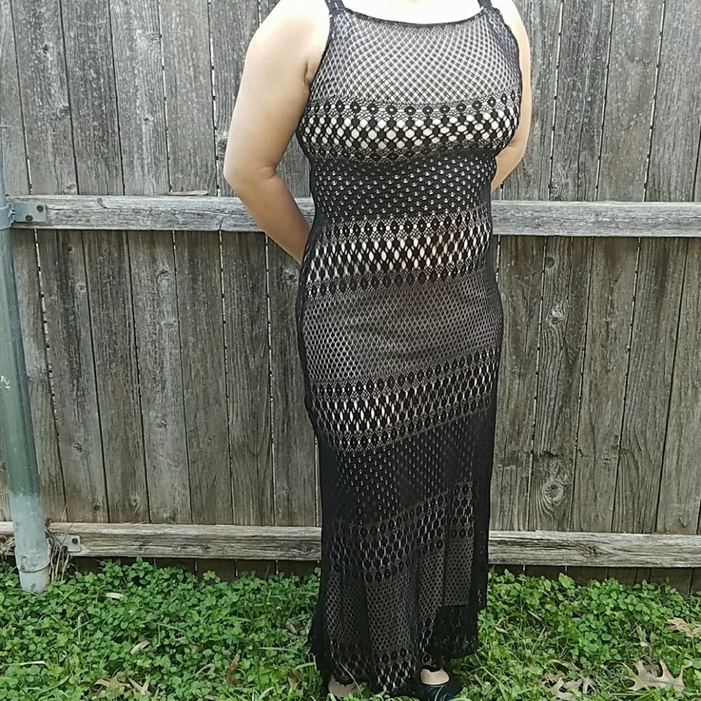 Black lace body con dress